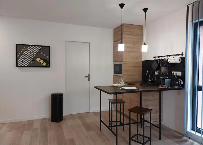 Urbs Sud Apartment *